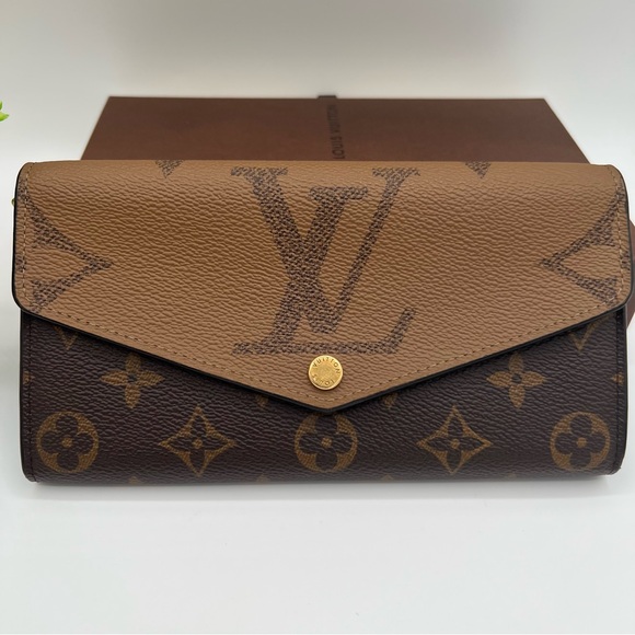 Louis Vuitton Handbags - Louis Vuitton Monogram Reverse Long  Portefeuille Sarah wallet in box ❤️